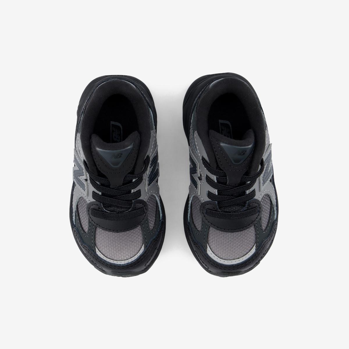 (19)Black