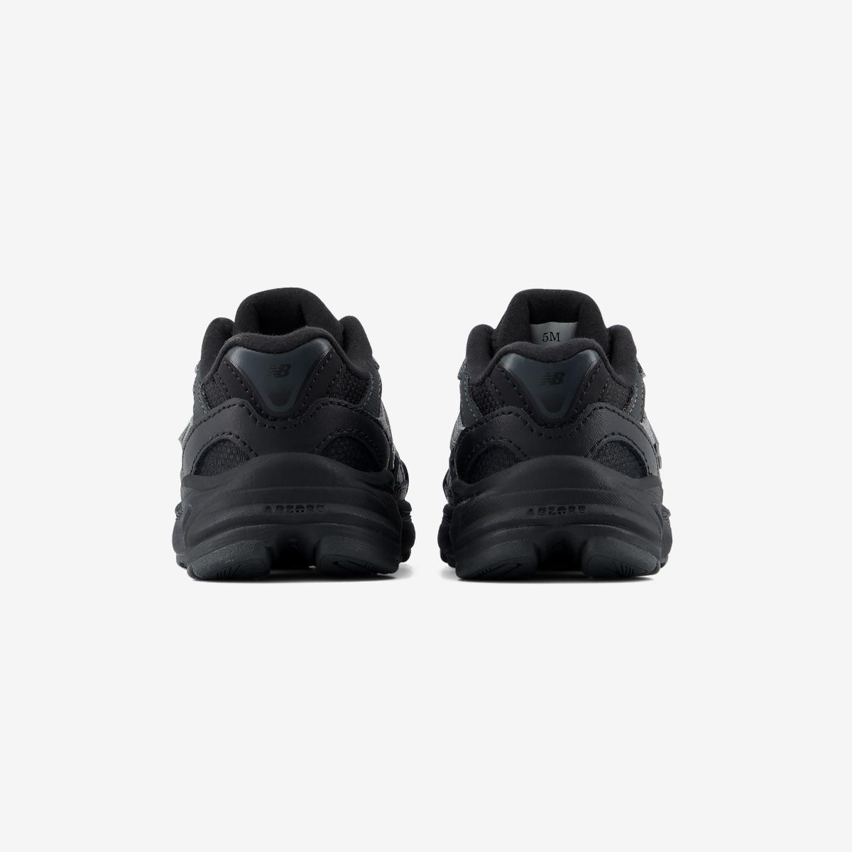 (19)Black