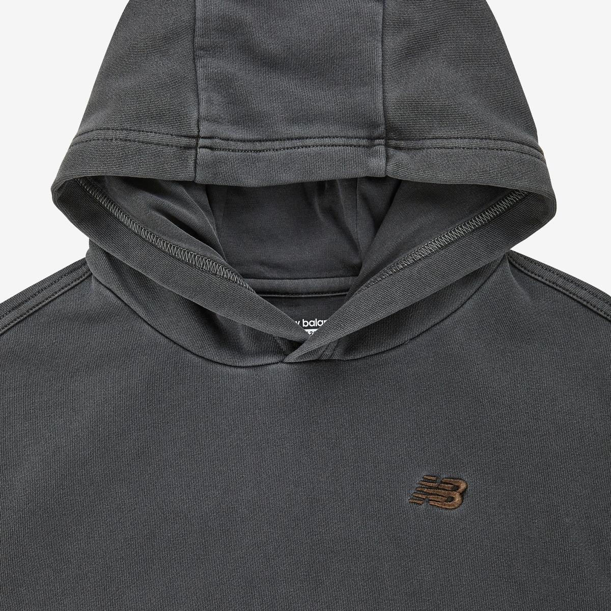 (60)Charcoal