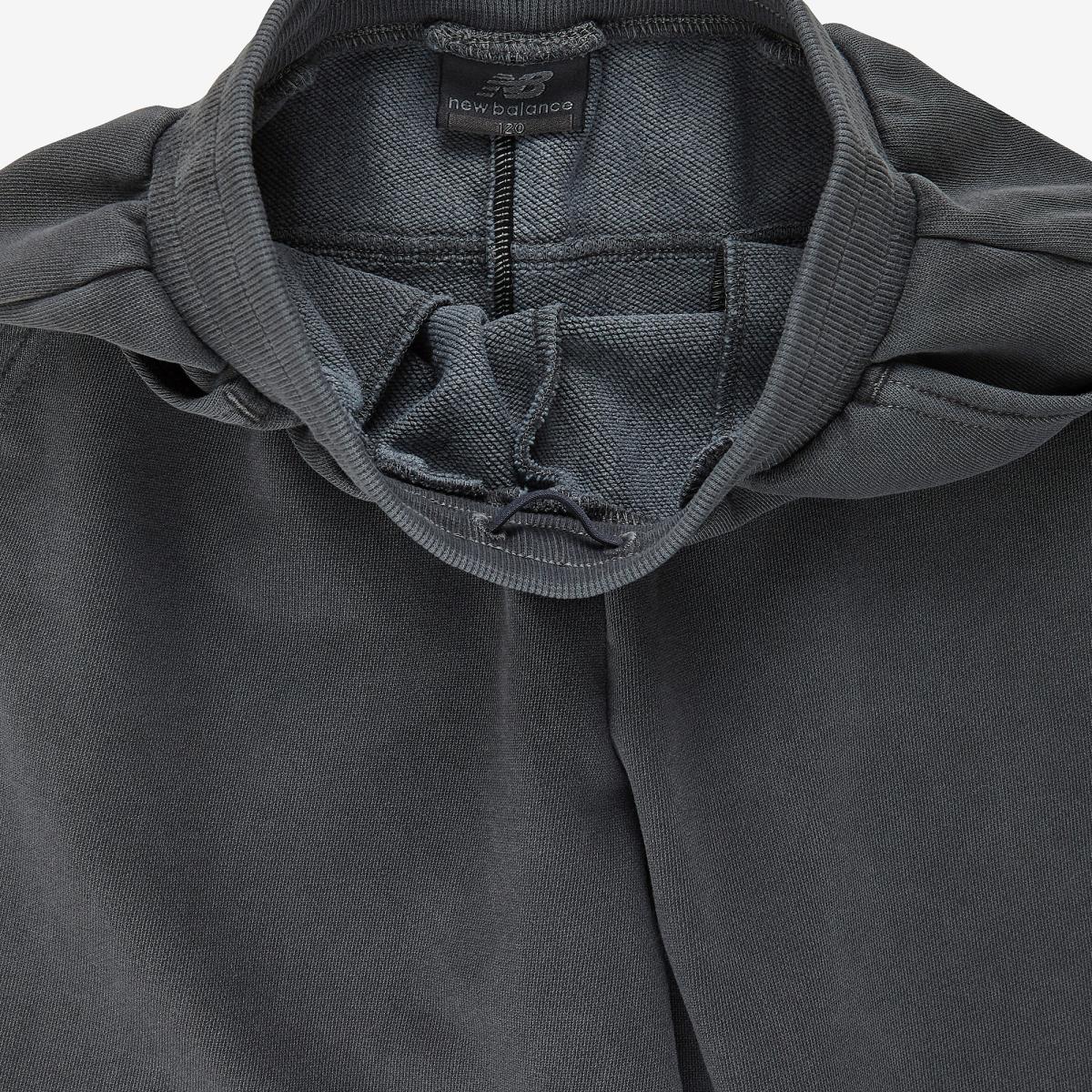 (60)Charcoal