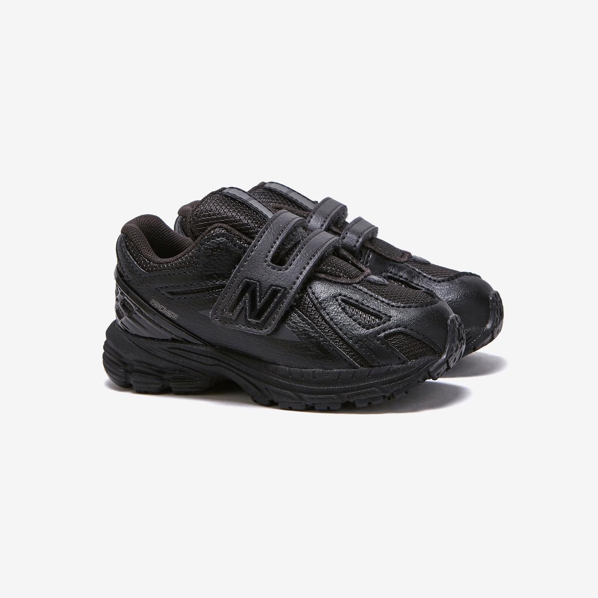 (19)Black