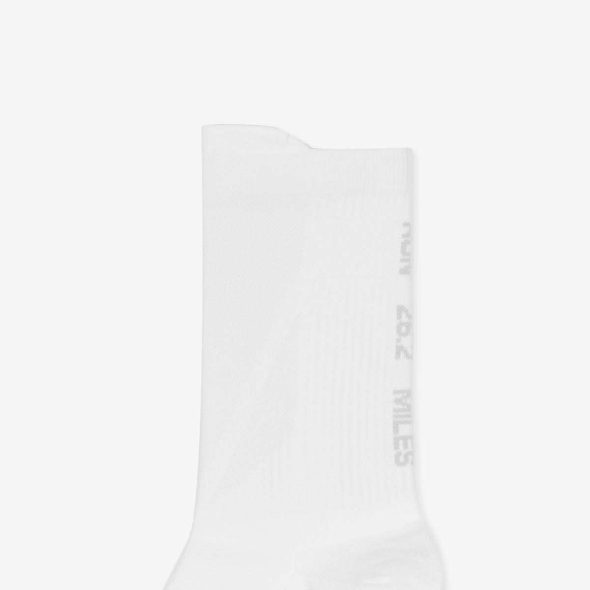 (10)White