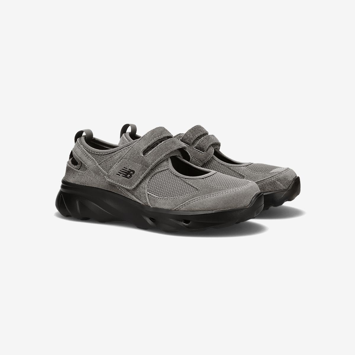 (60)Charcoal