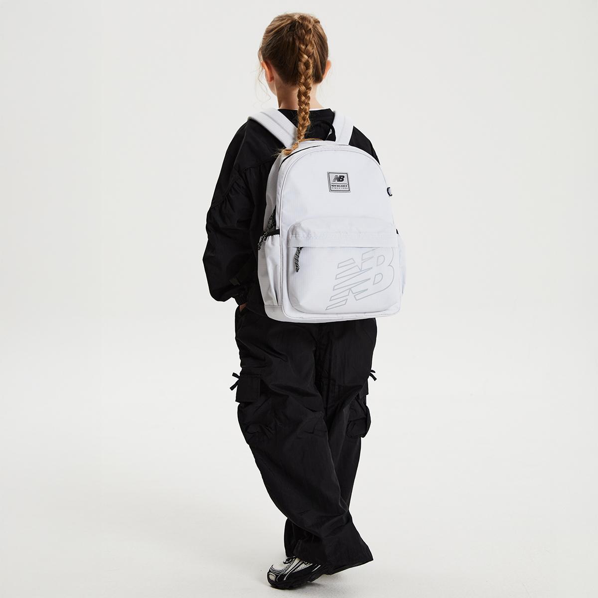 (19)Black