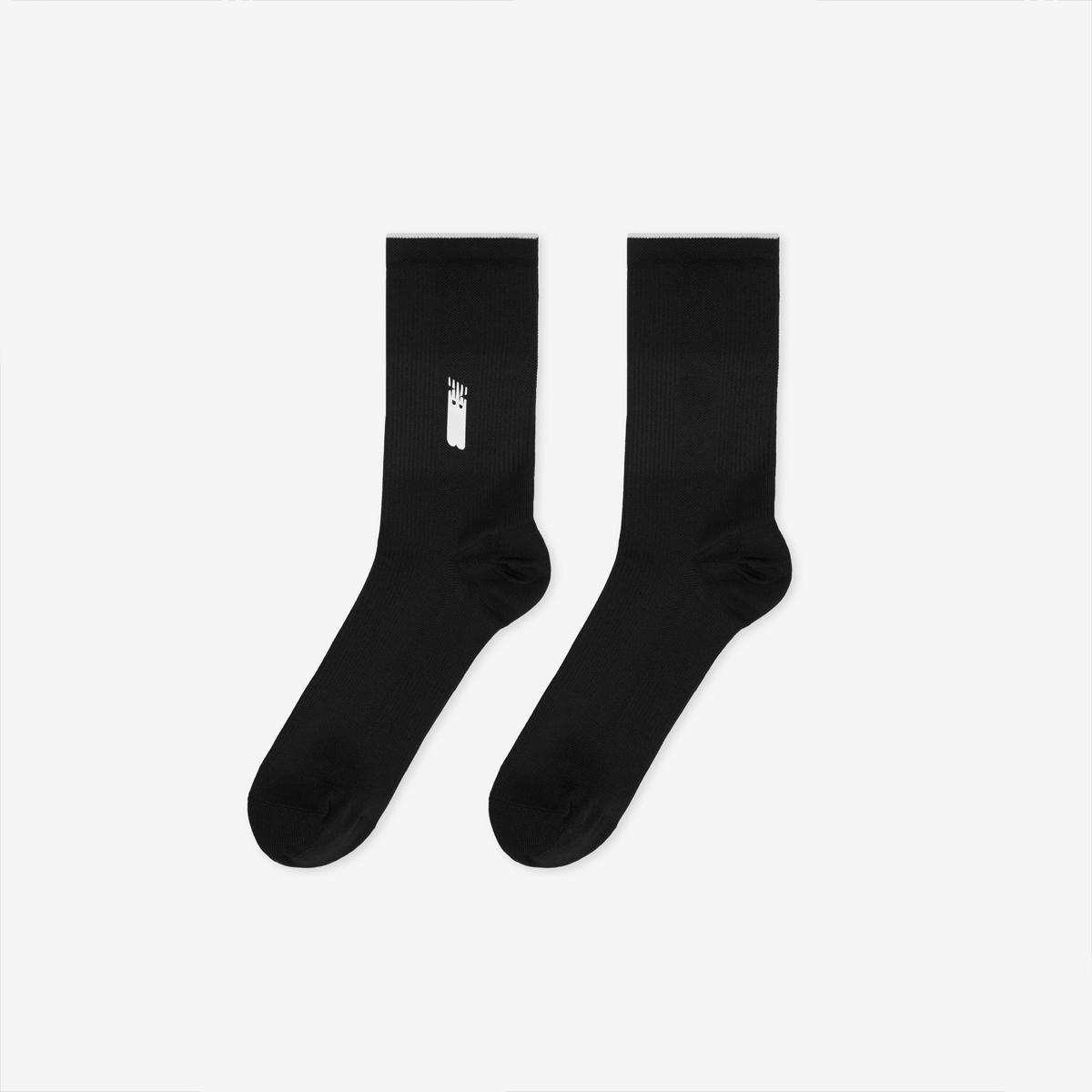 (19)Black
