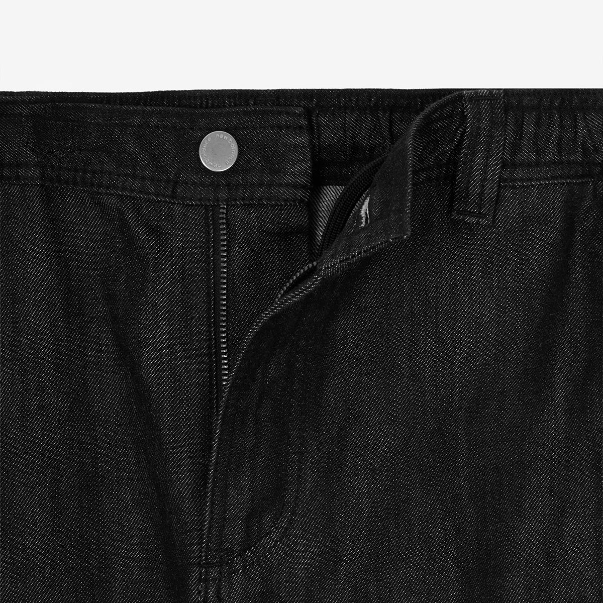 (19)Black