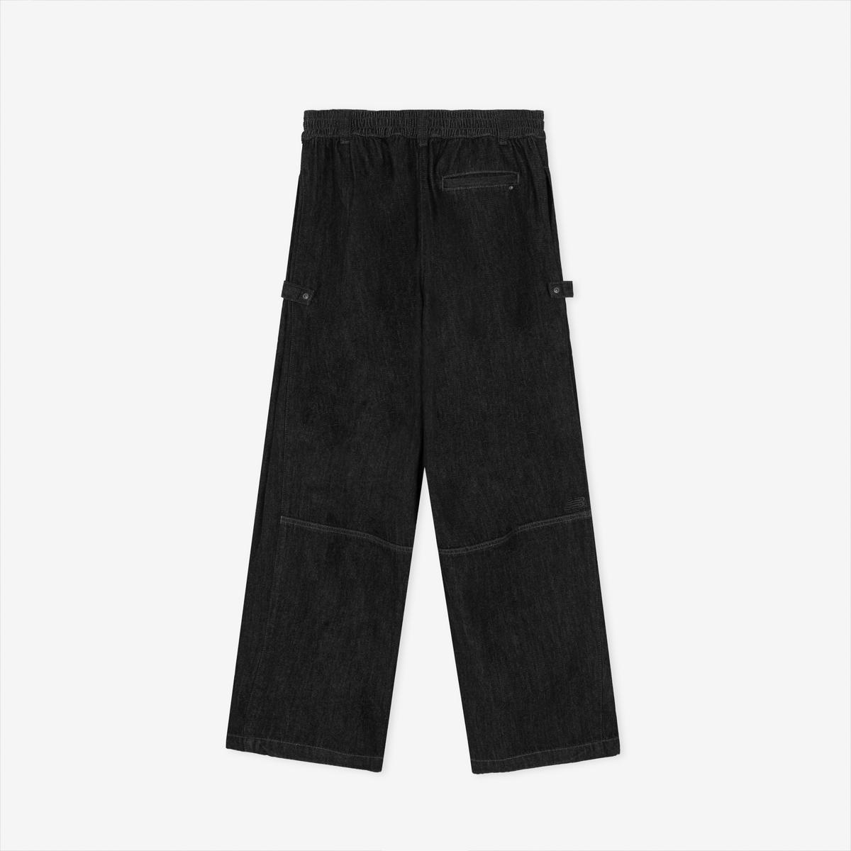 (19)Black