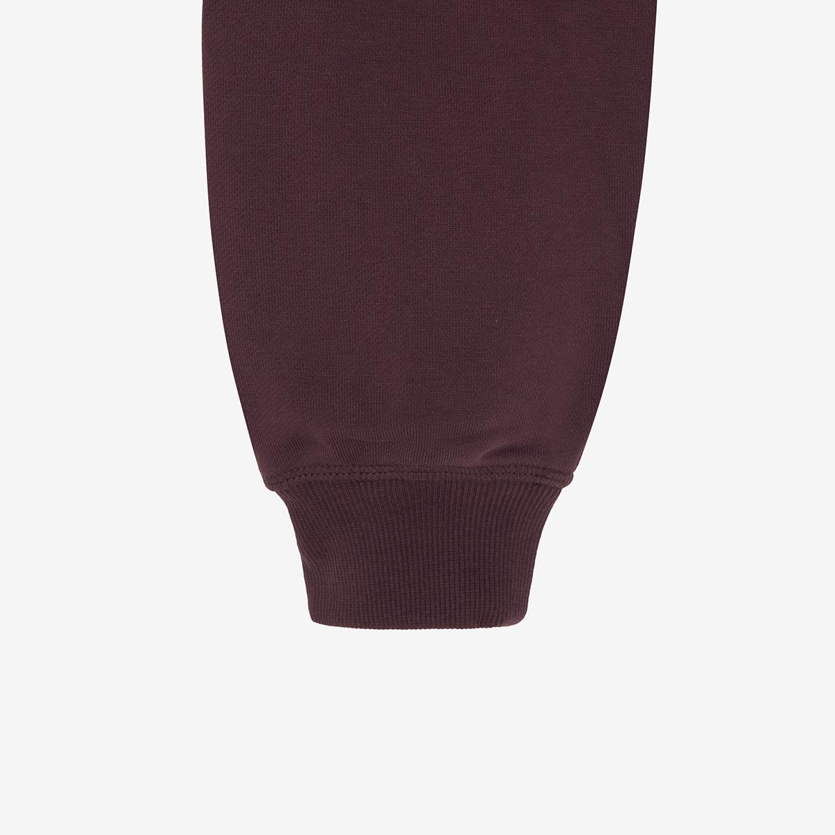 (29)Burgundy