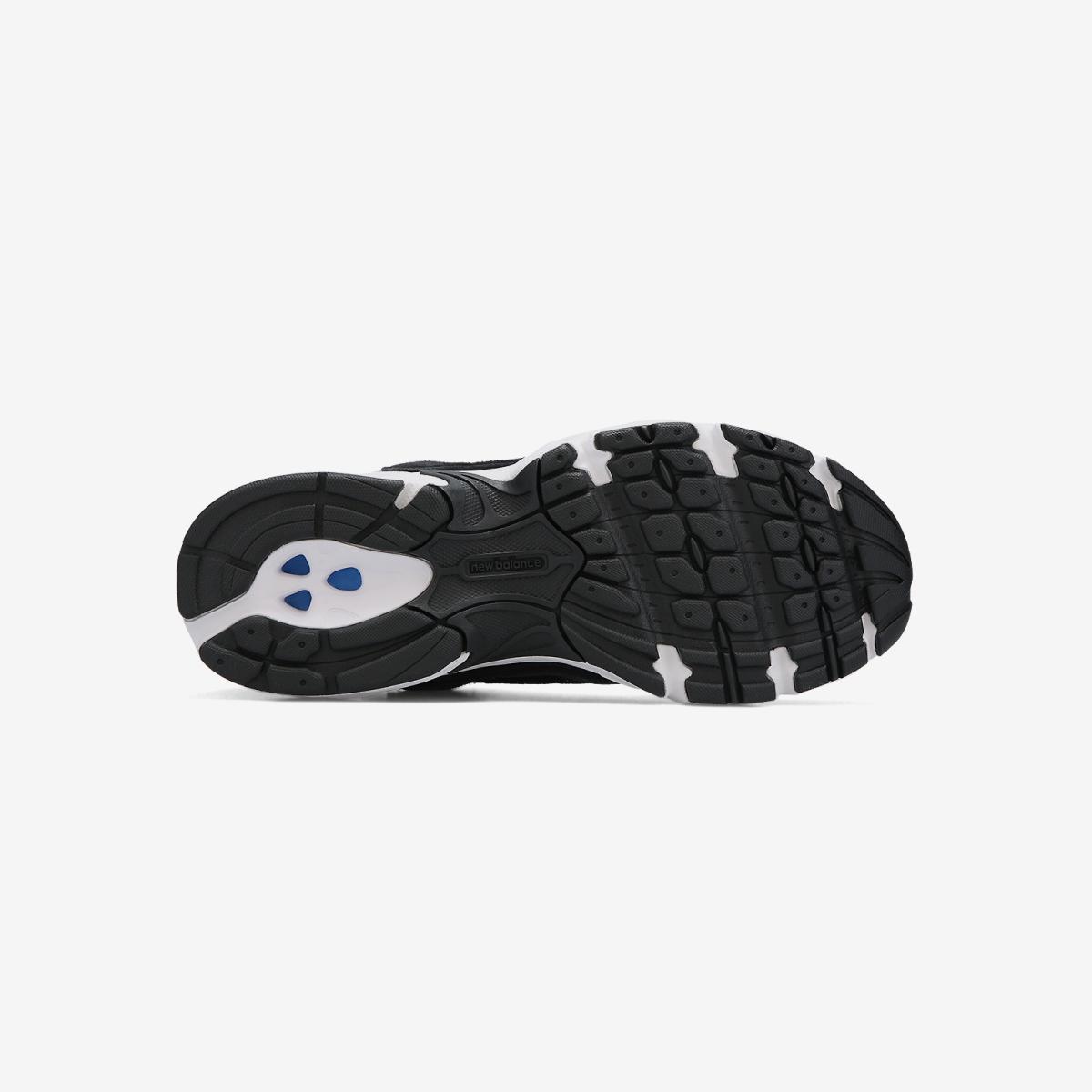 (19)Black