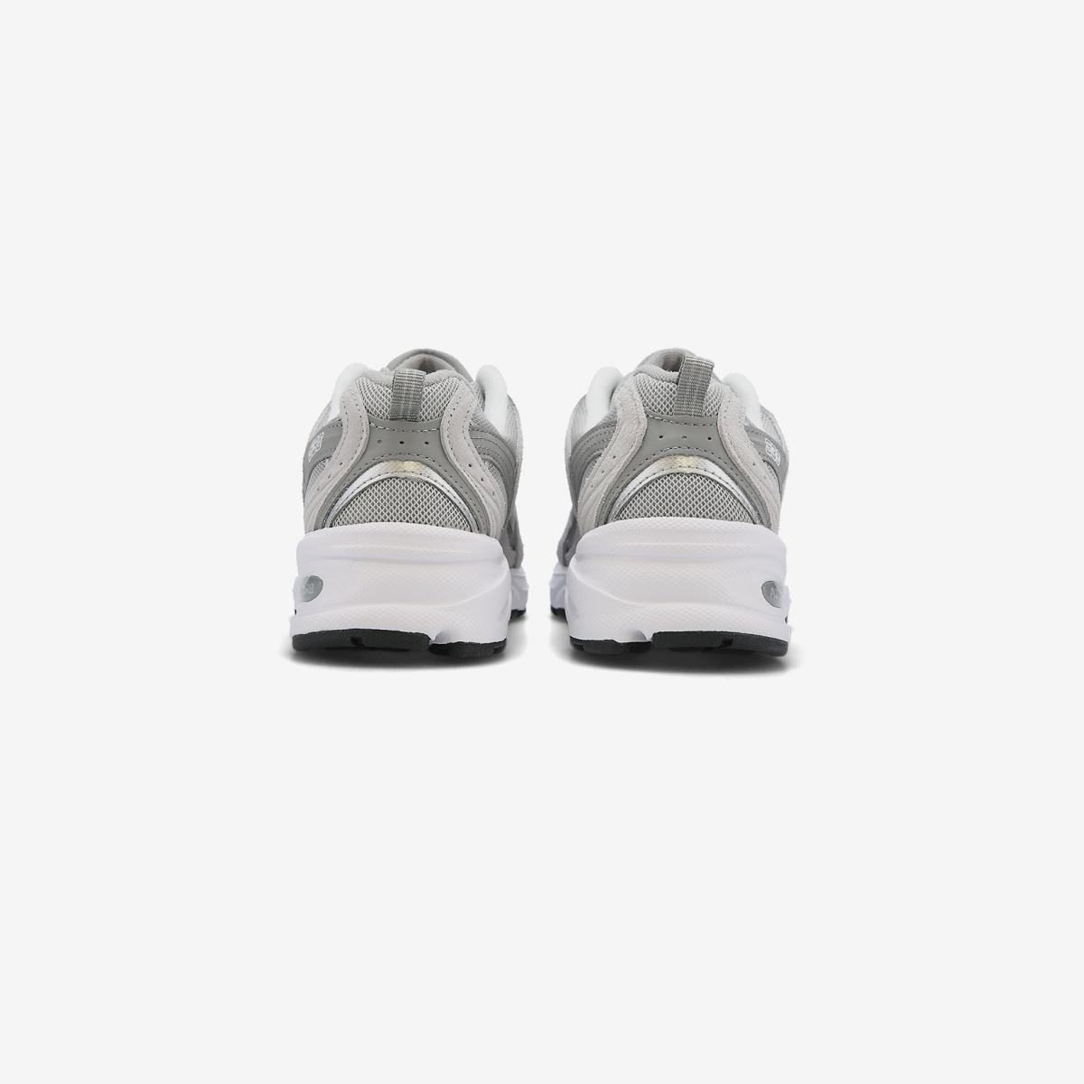 (15)Gray