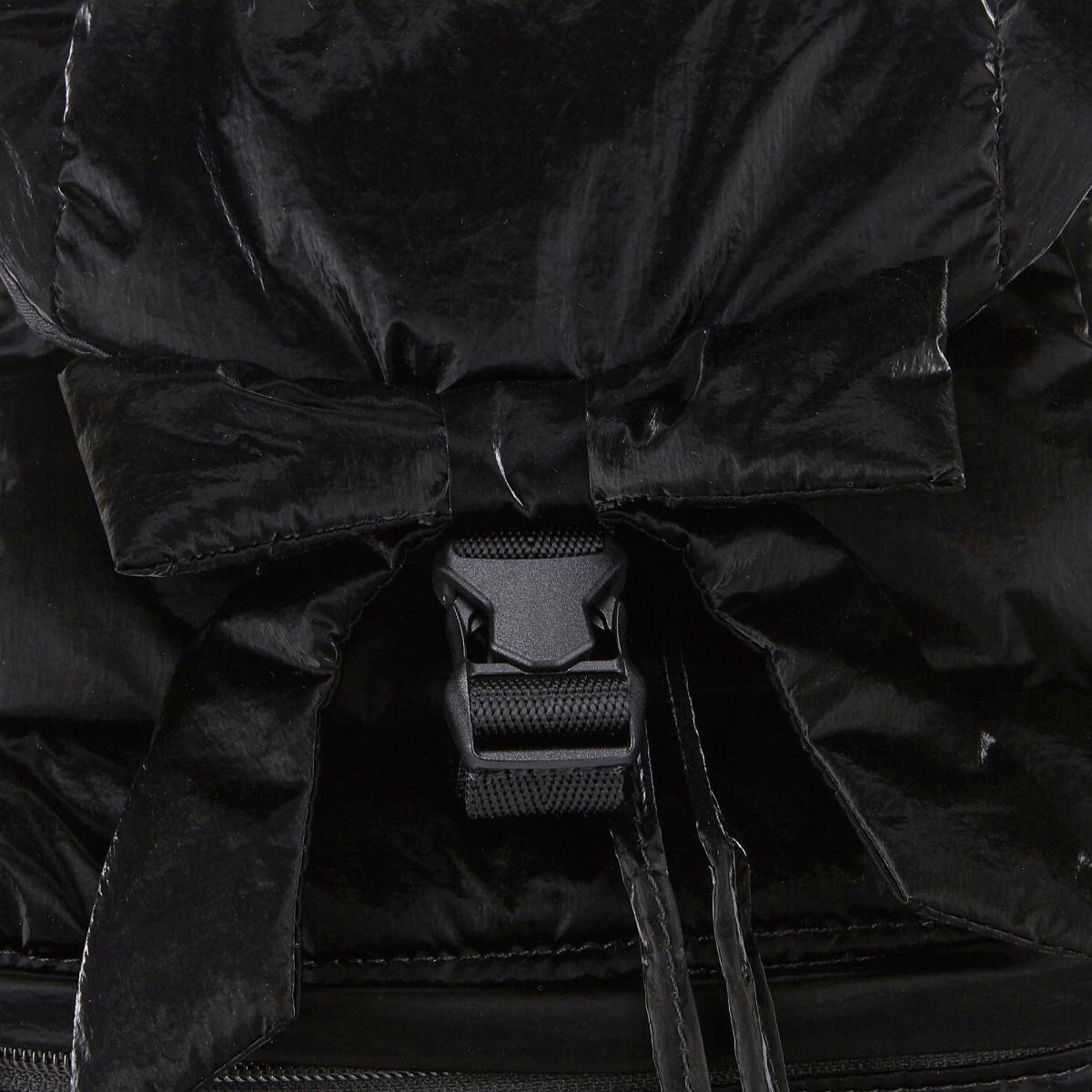 (19)Black