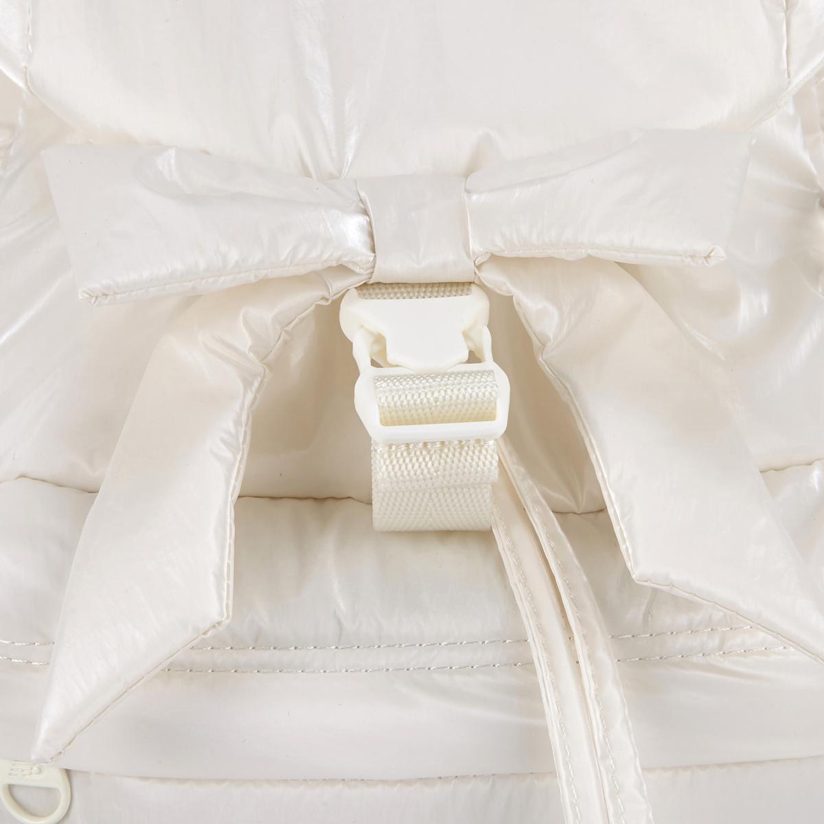 (39)Ivory