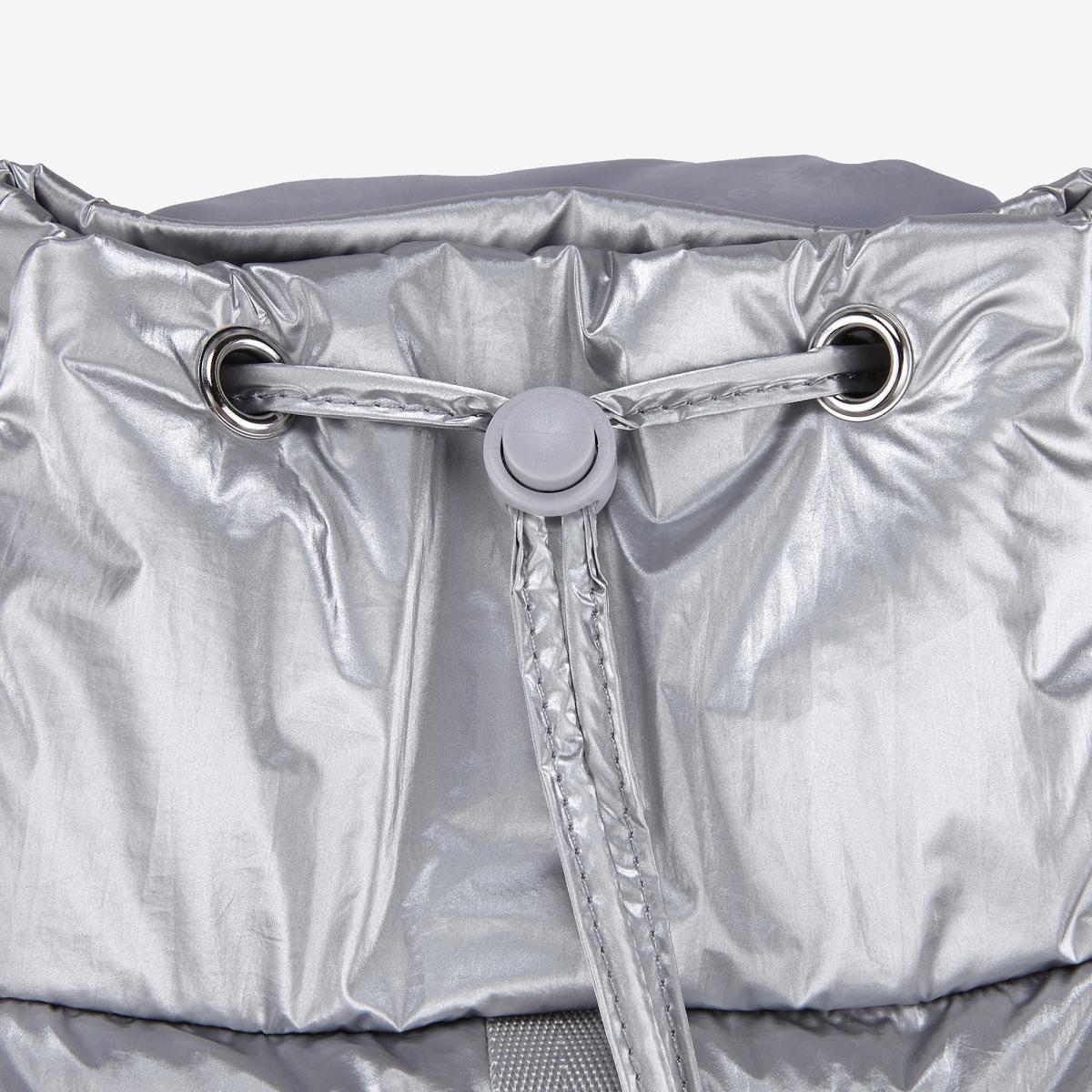 (91)Silver
