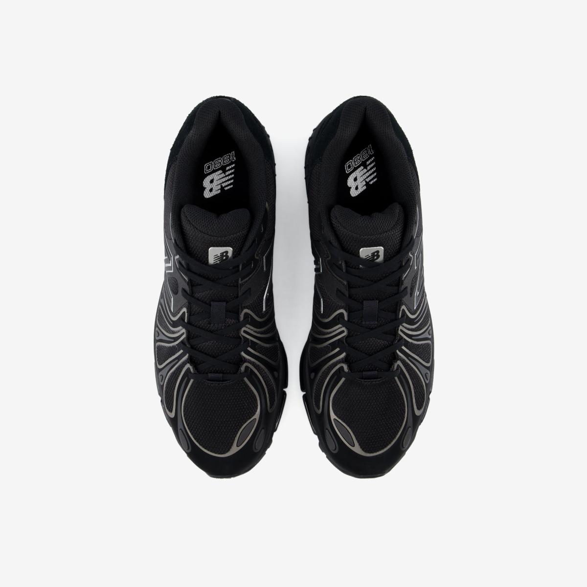 (19)Black