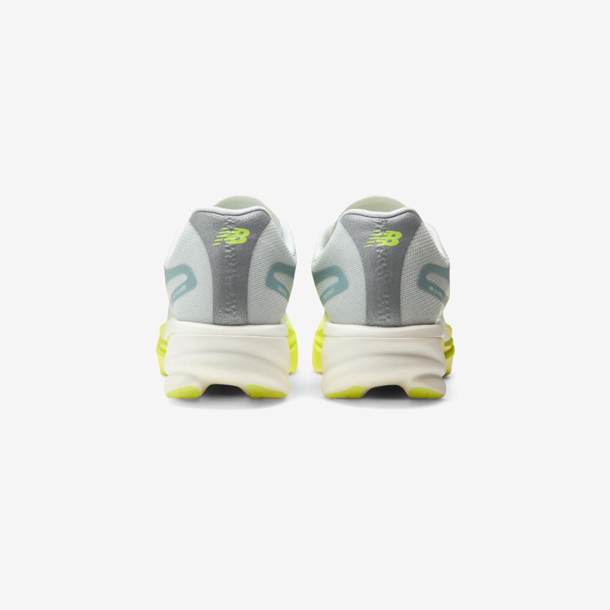 (45)Yellow Green