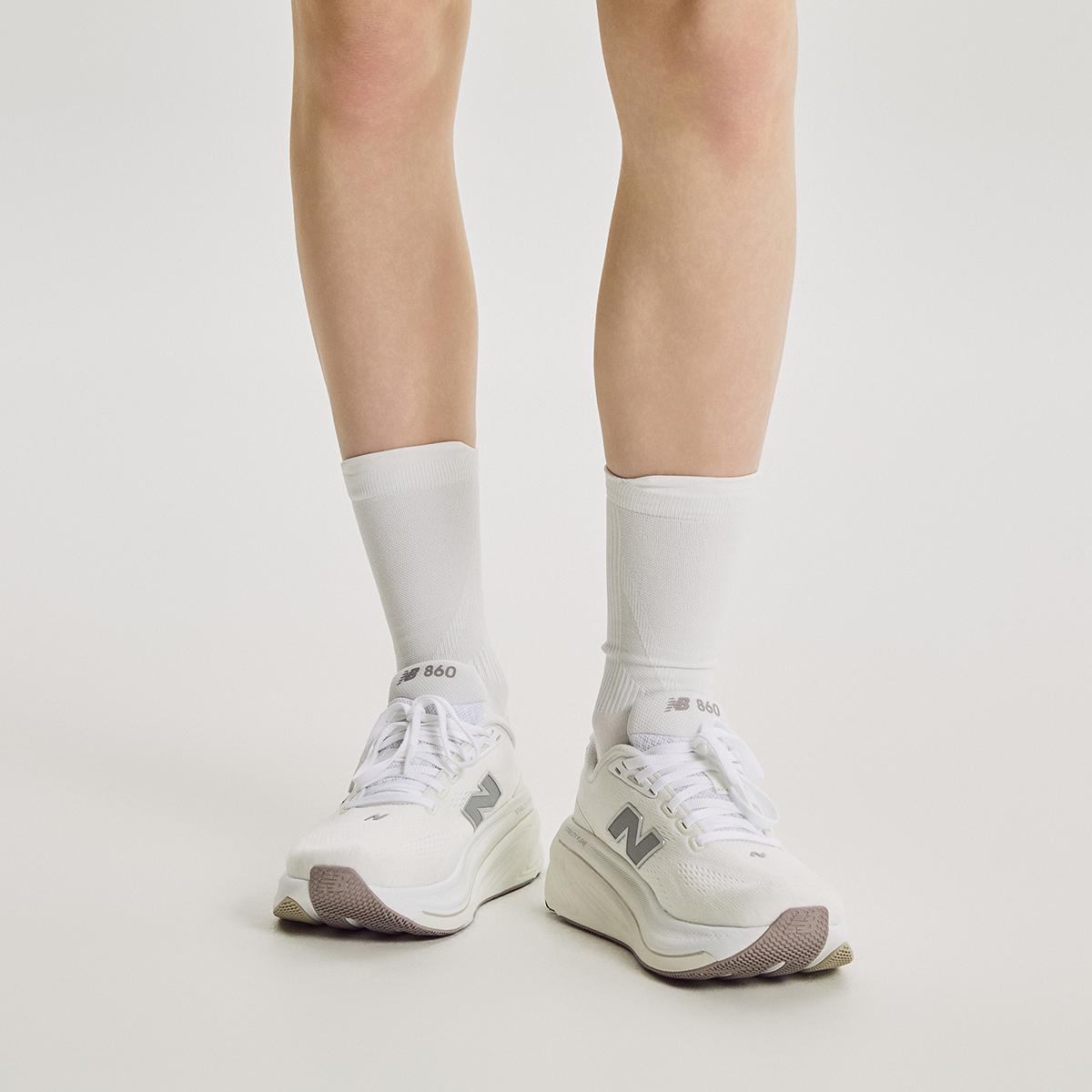 (10)White