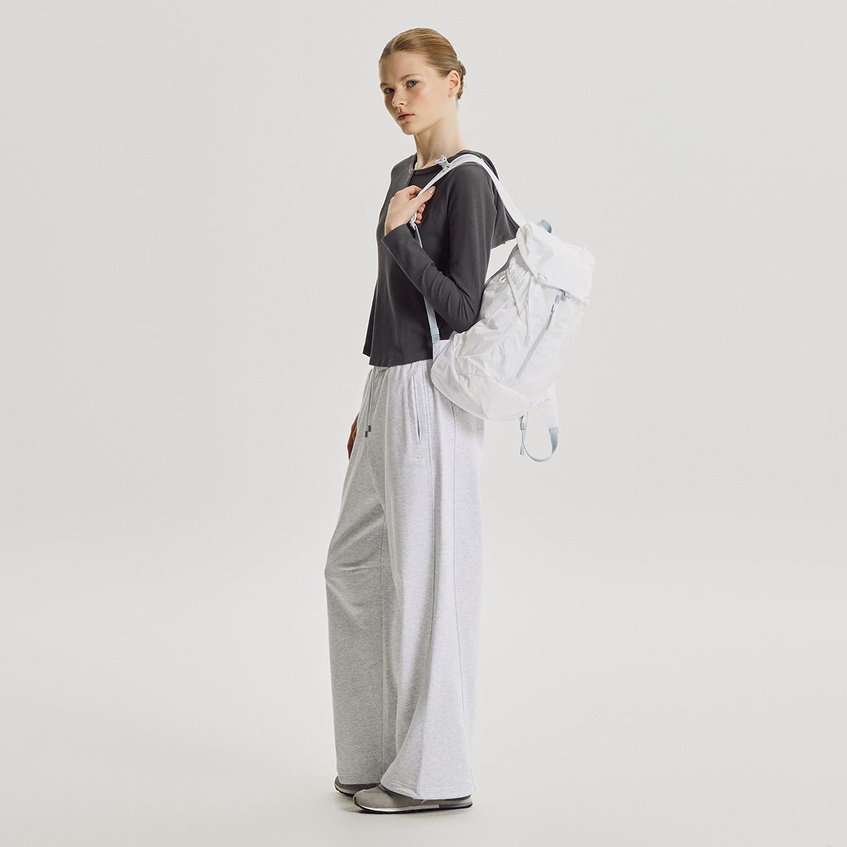 (10)White