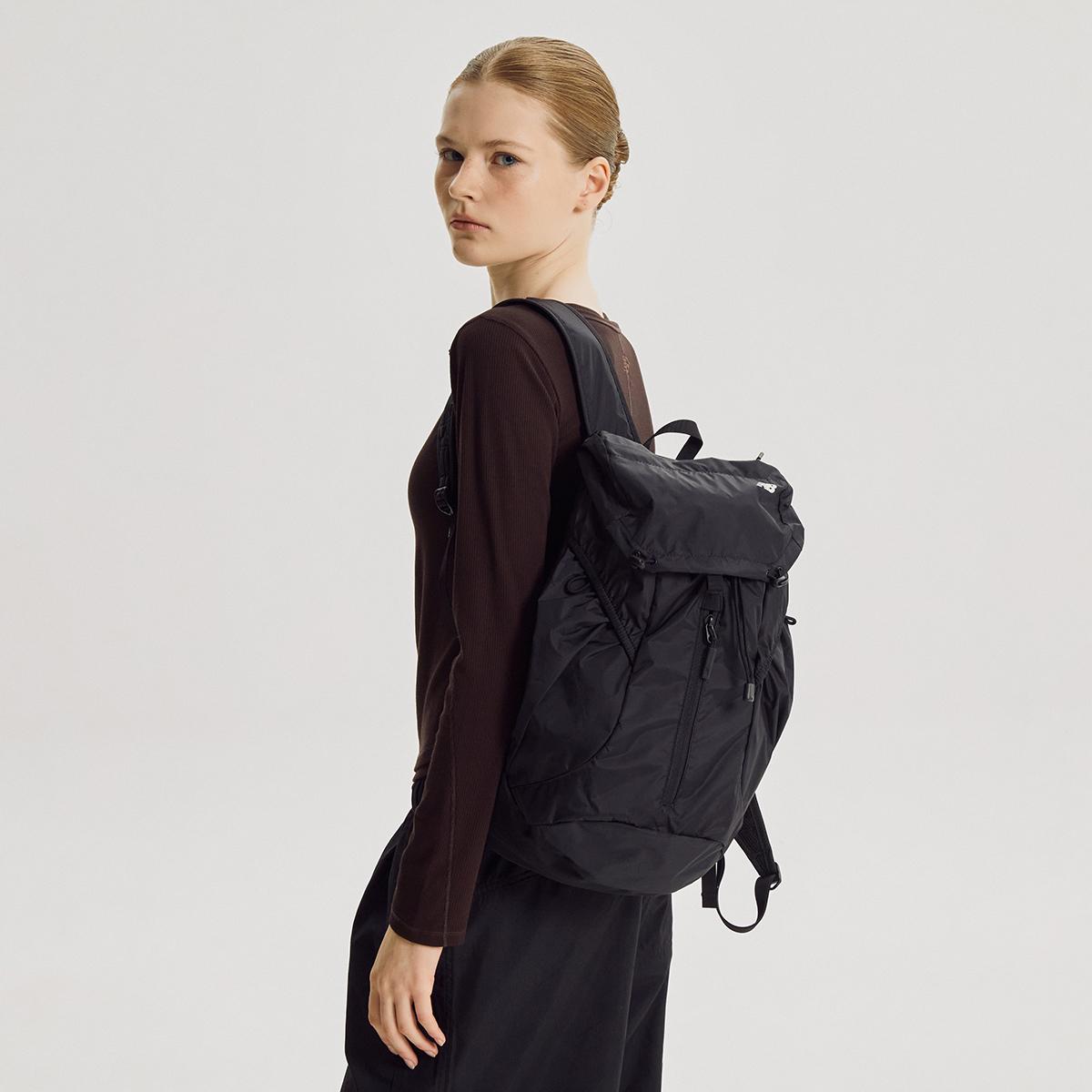 (19)Black