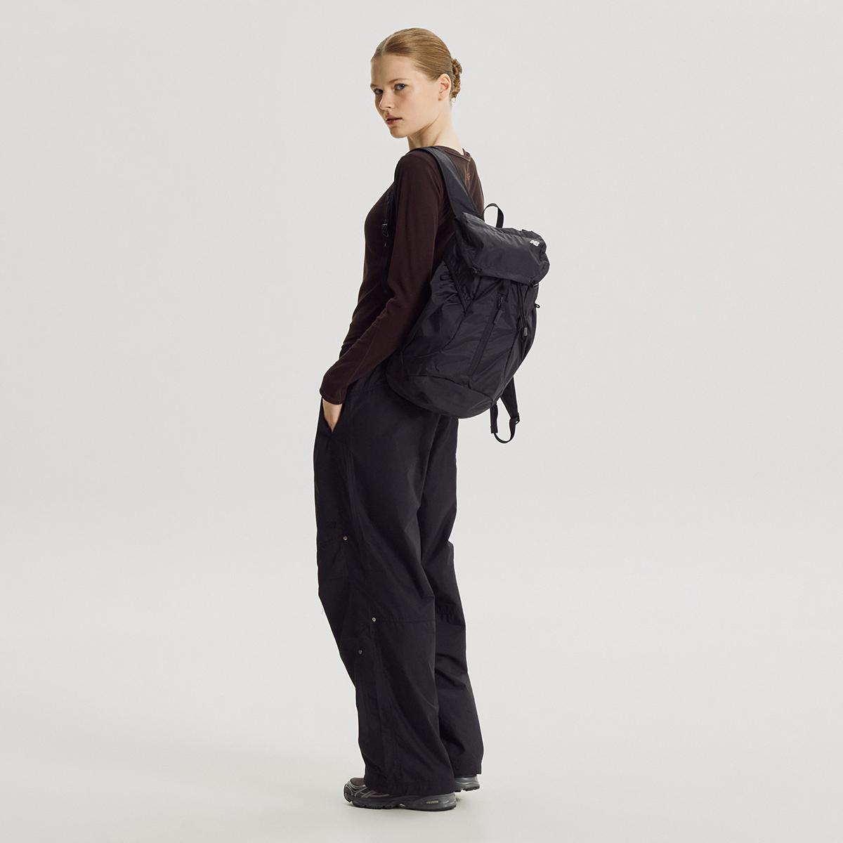 (19)Black