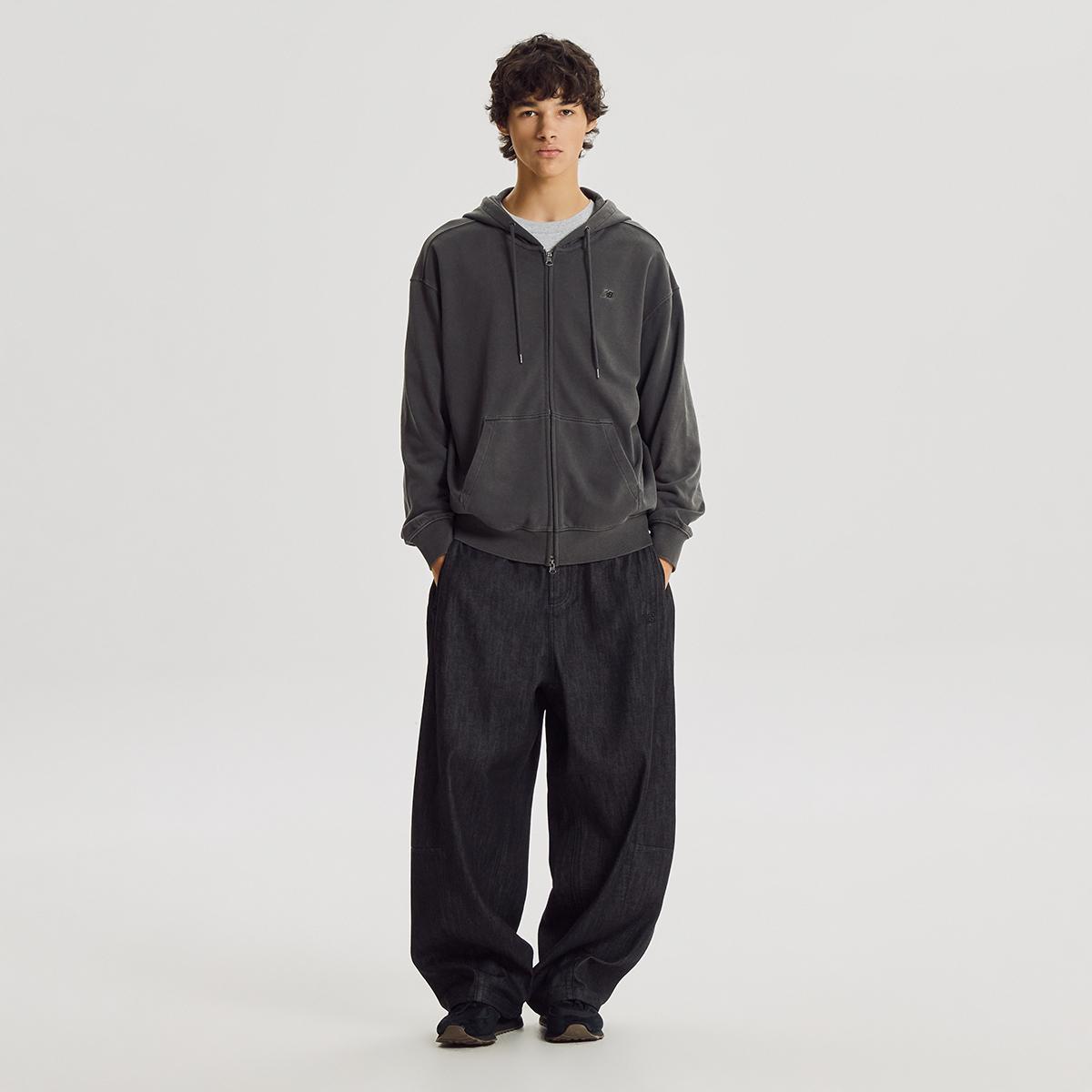 (19)Black