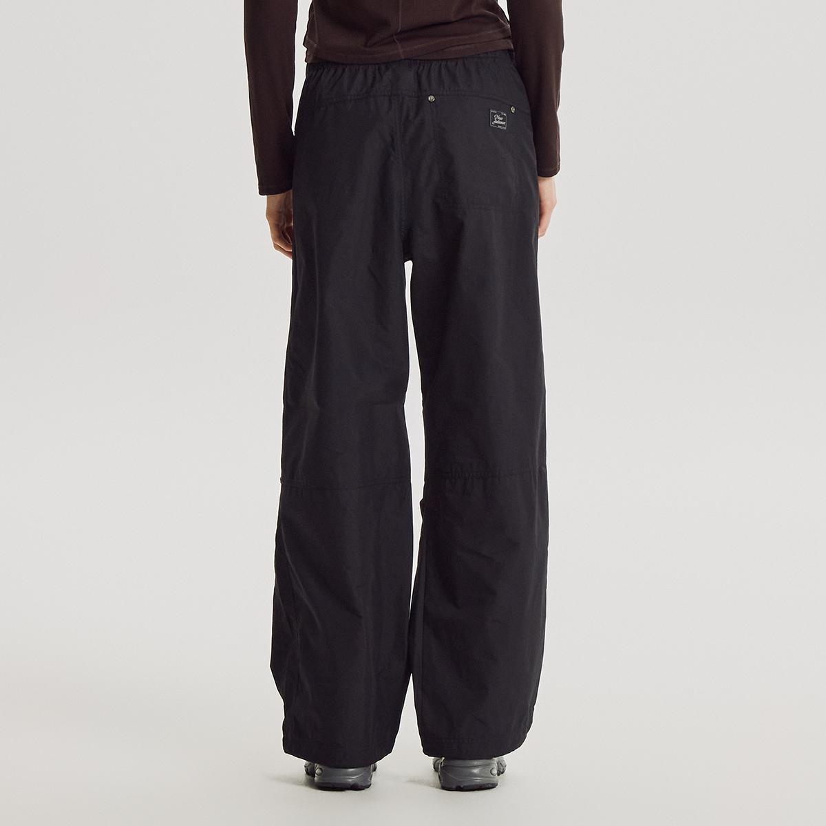 (19)Black