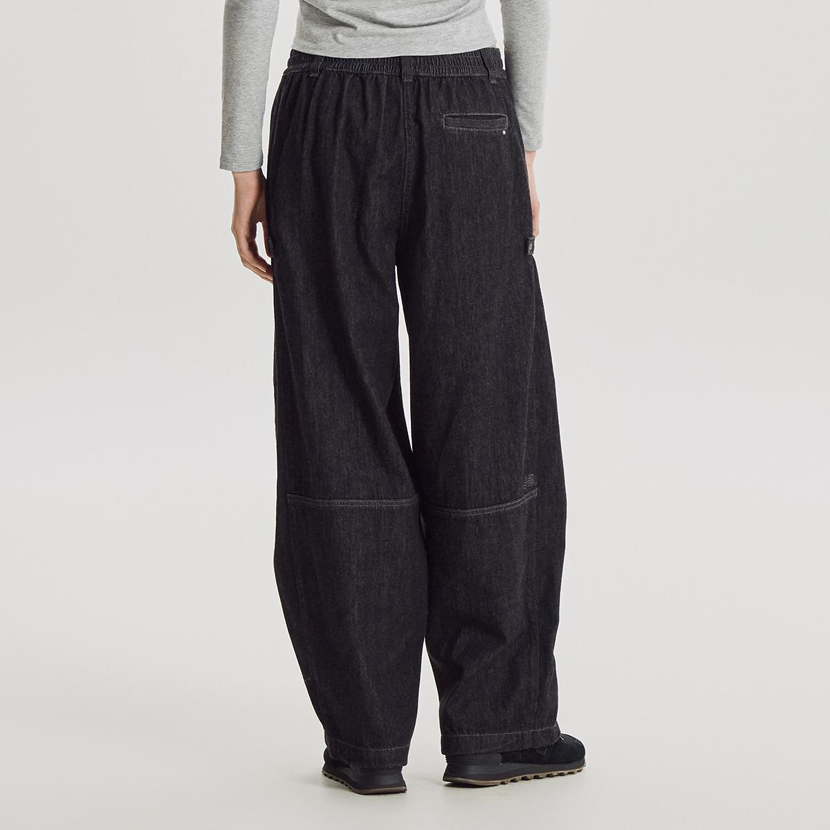 (19)Black