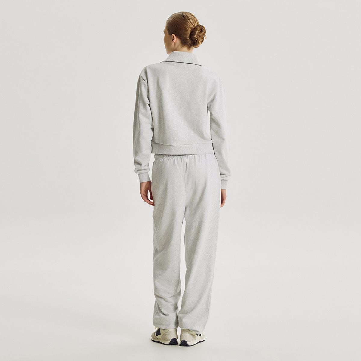 (16)Light Gray