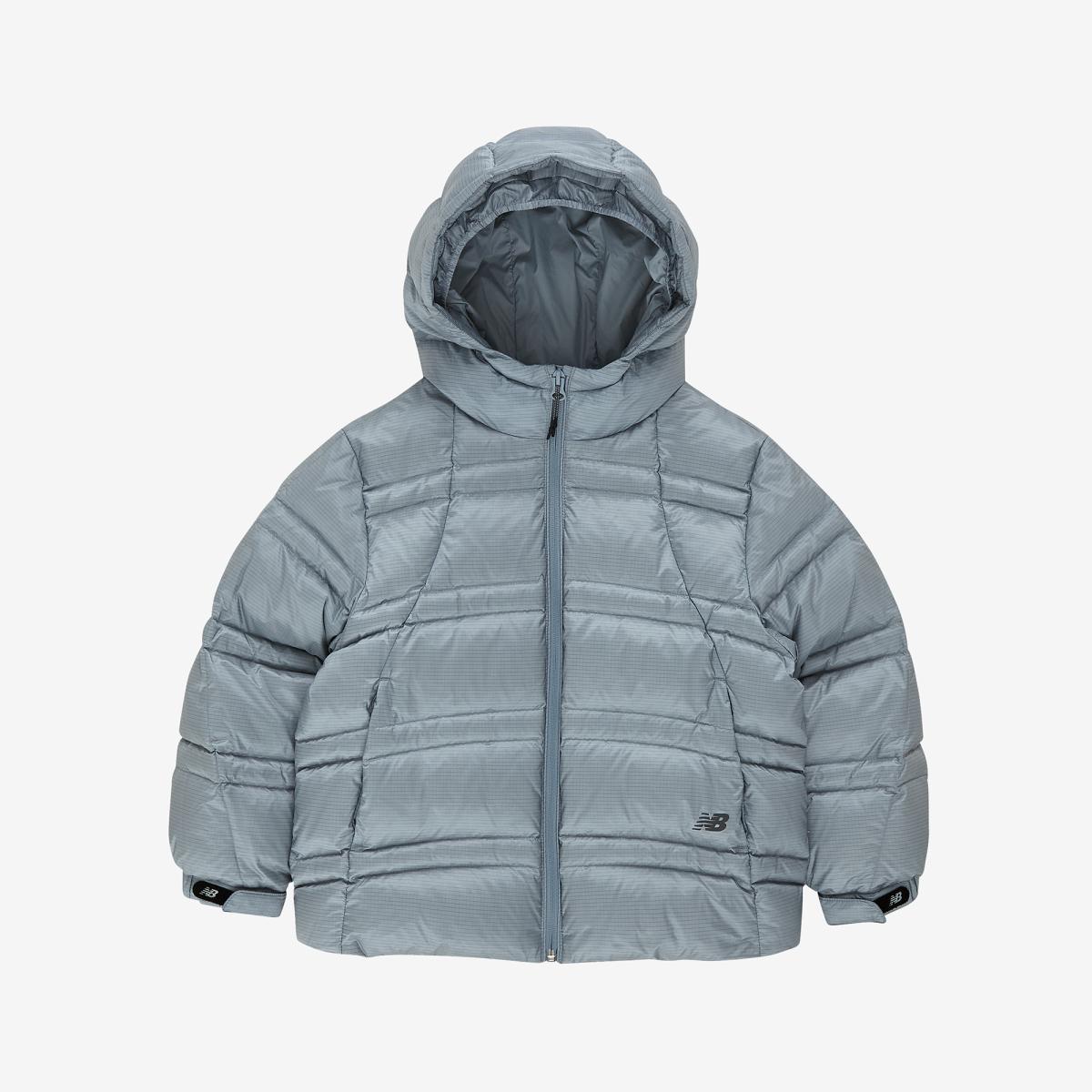(83)Greyish Blue