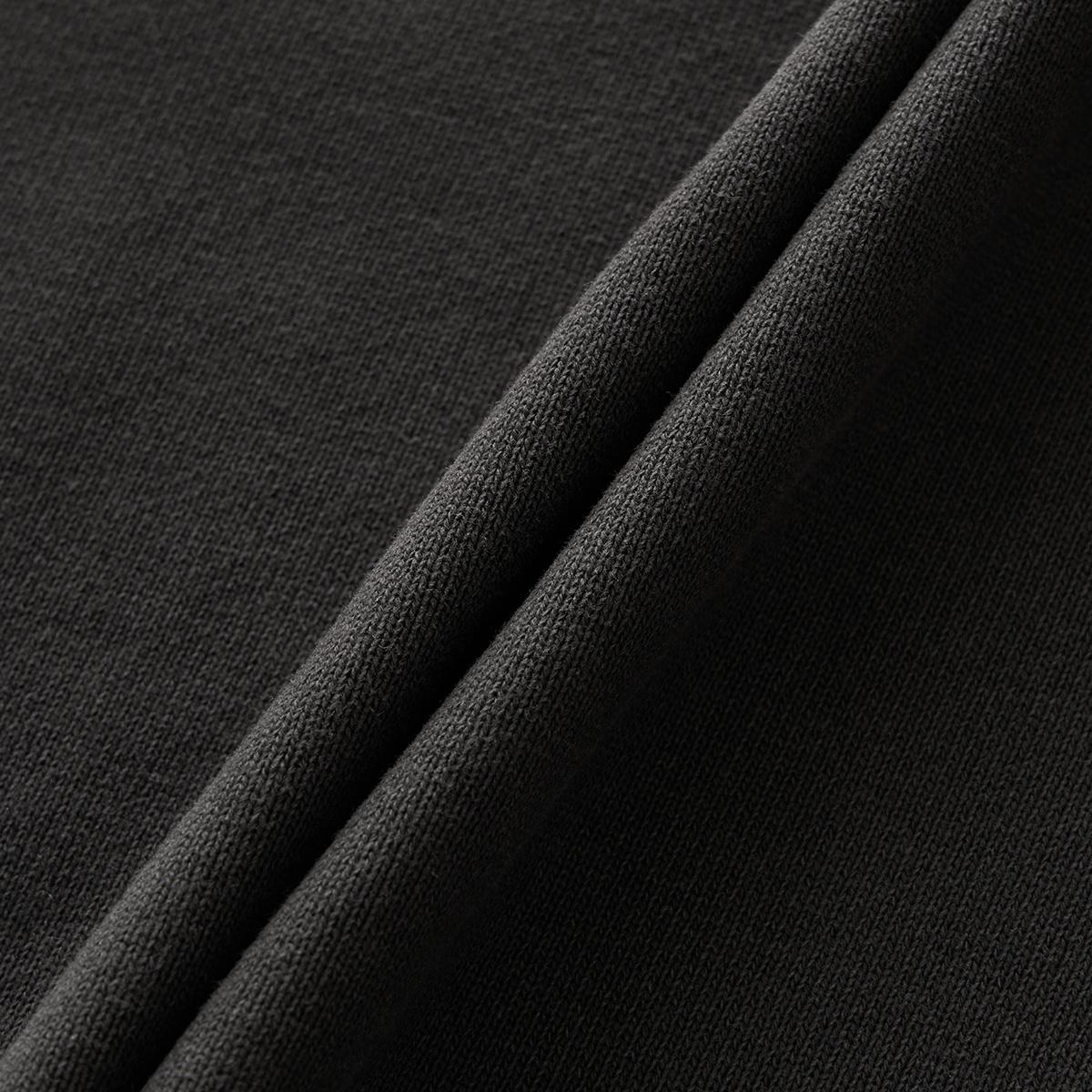 (19)Black