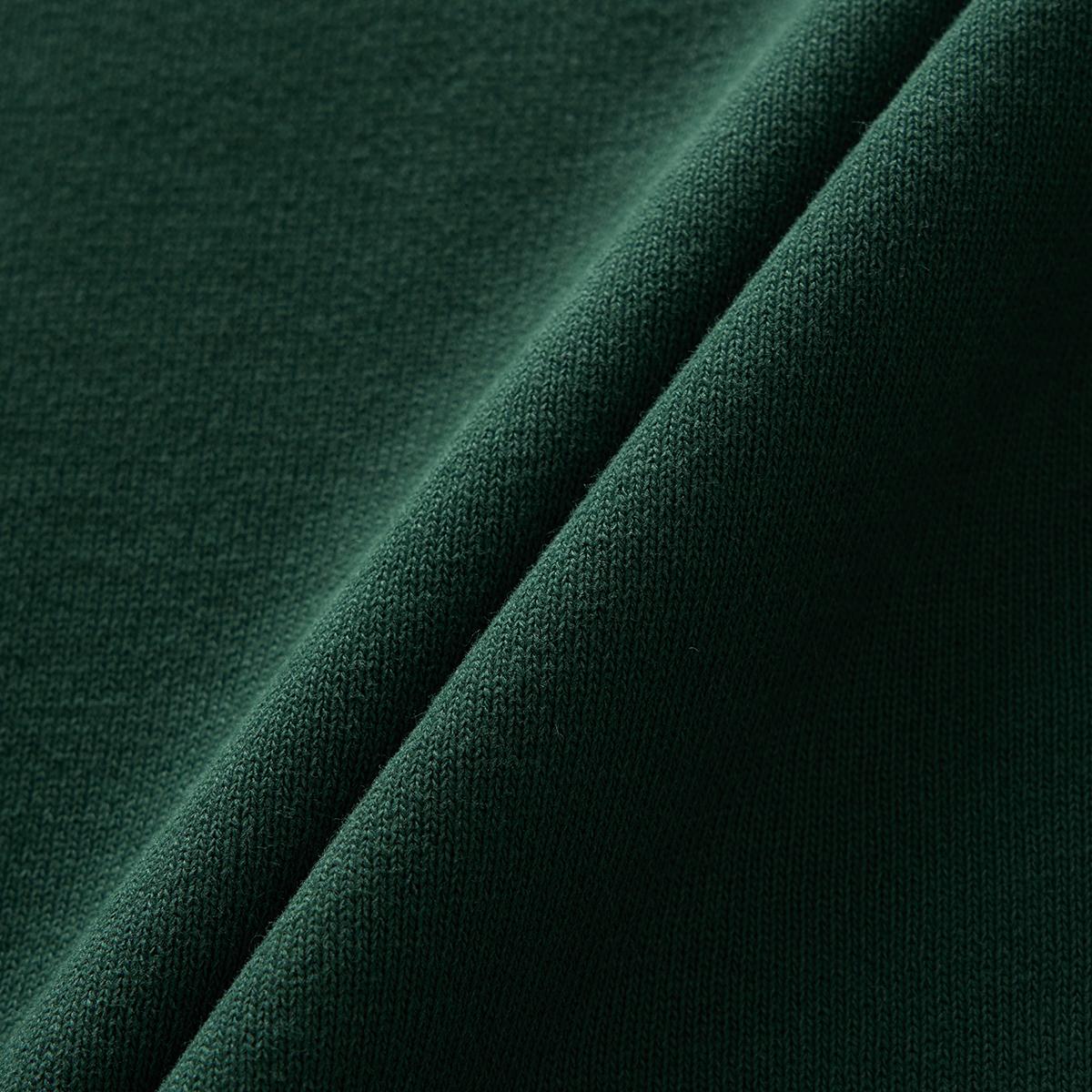 (40)Green