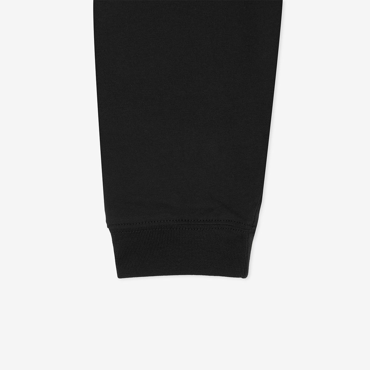(19)Black