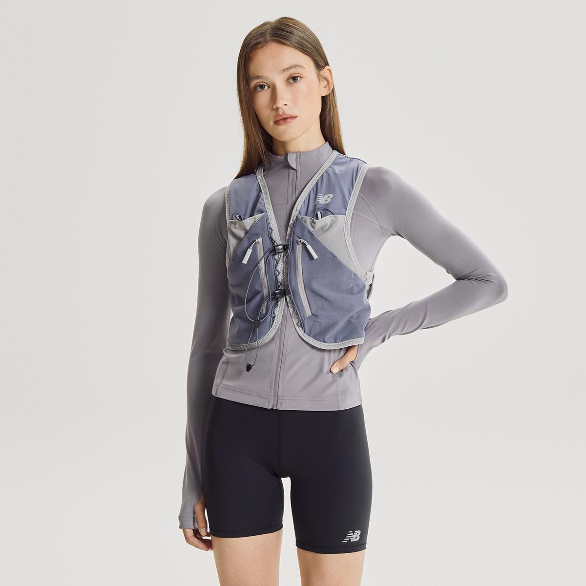 (83)Greyish Blue