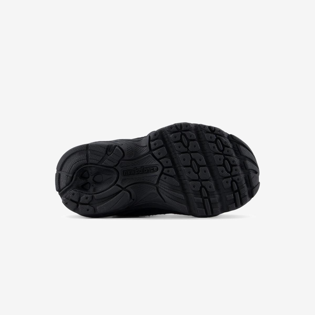 (19)Black