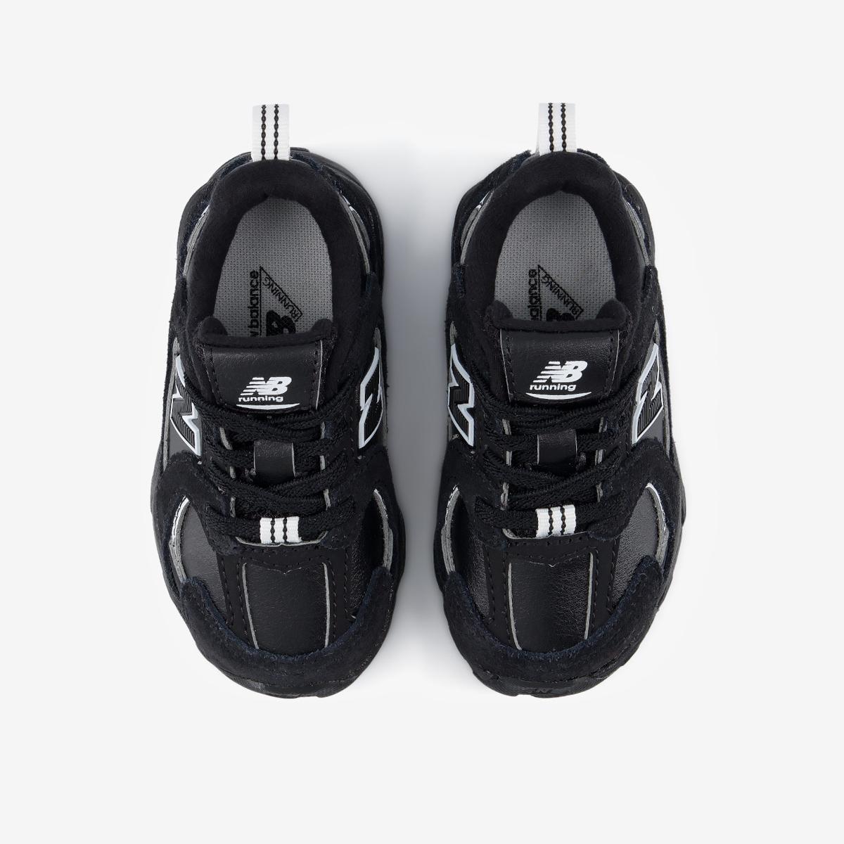 (19)Black