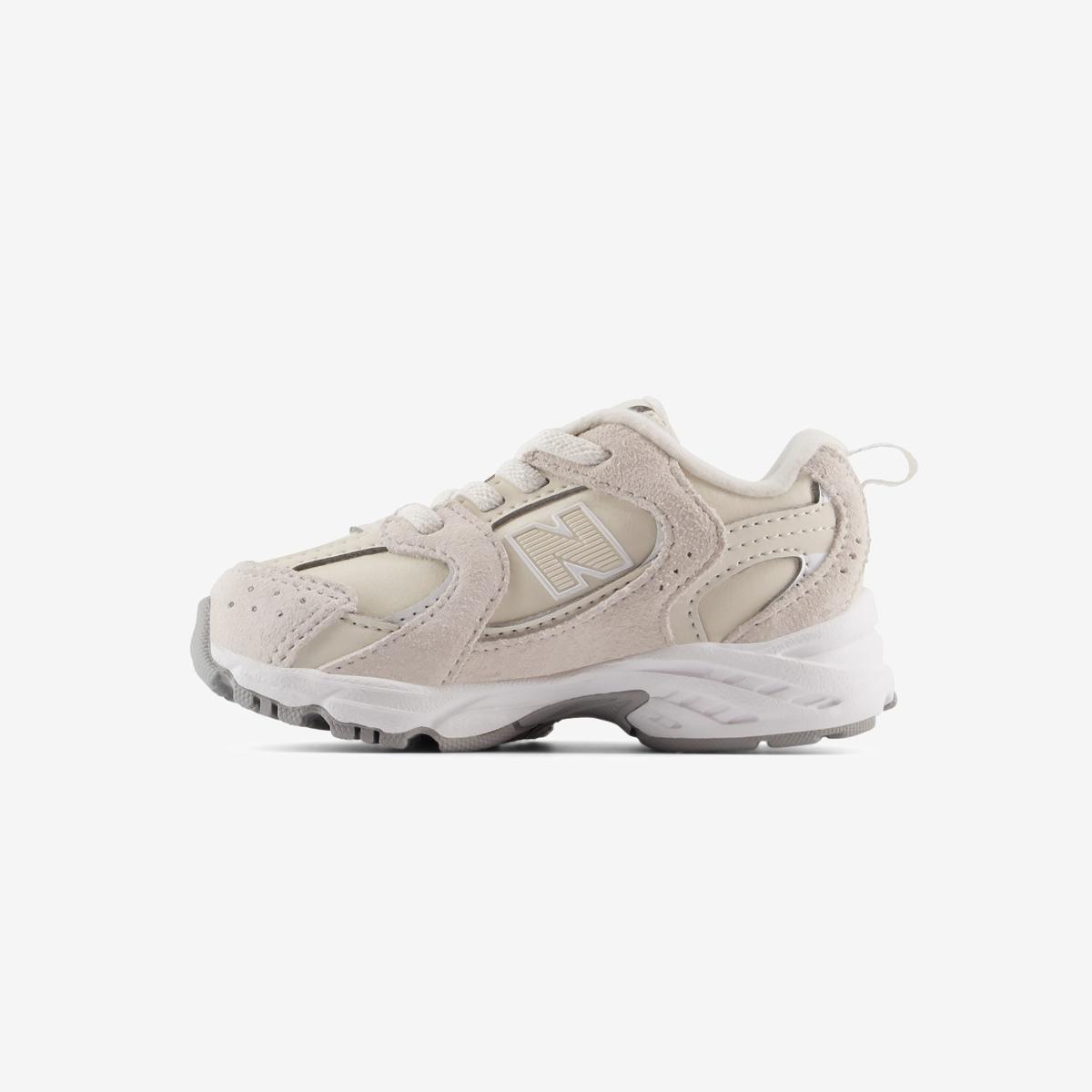 (35)Beige