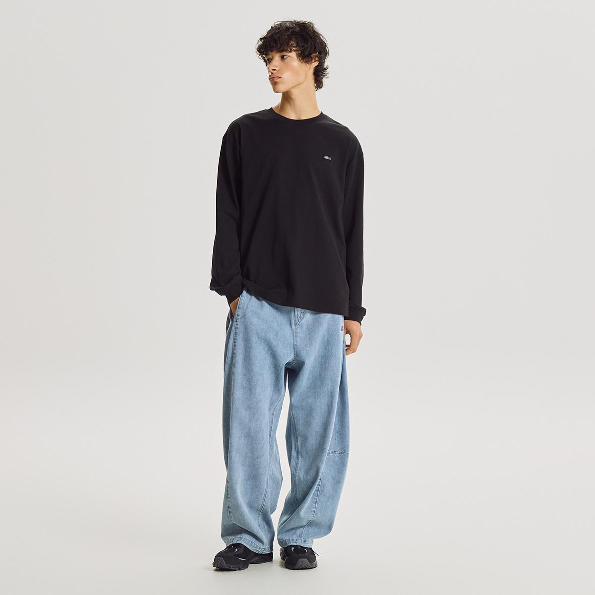(19)Black