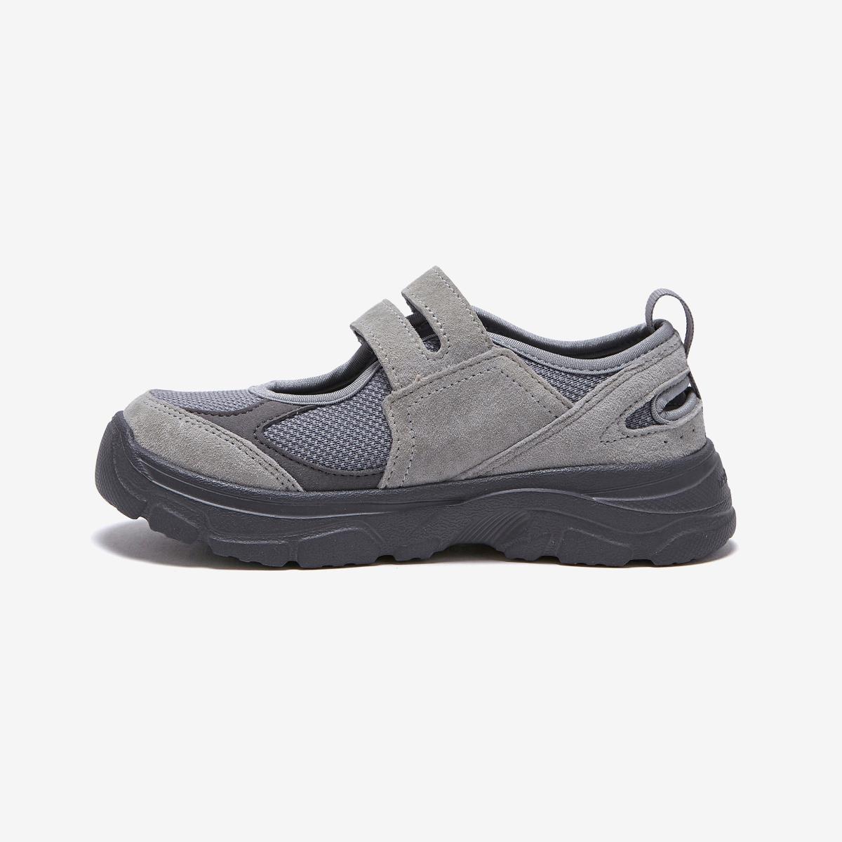 (15)Gray