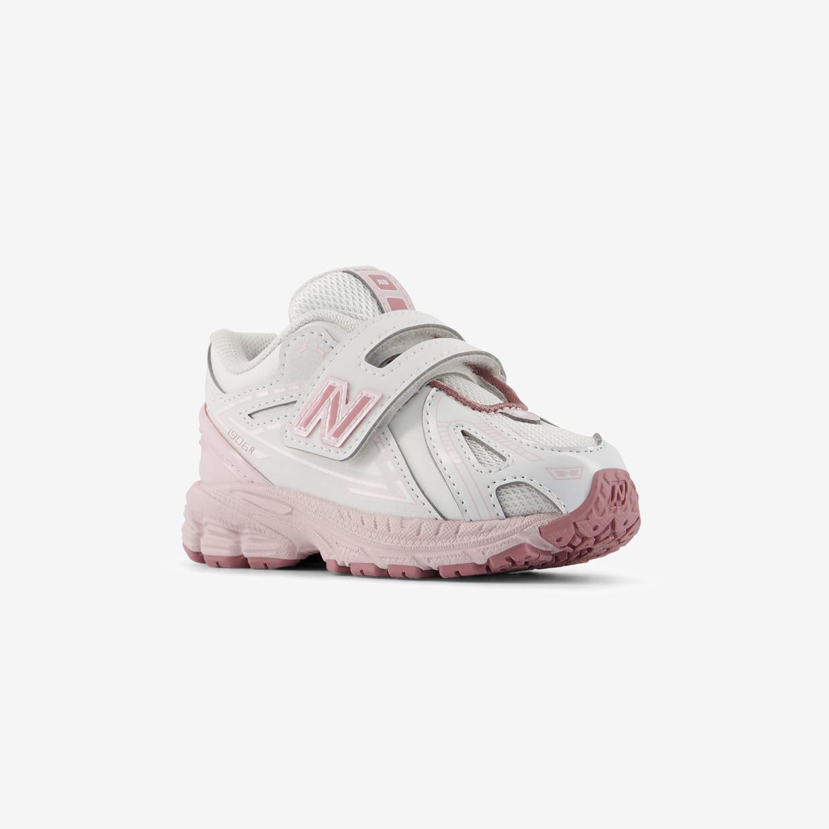 (25)Pink