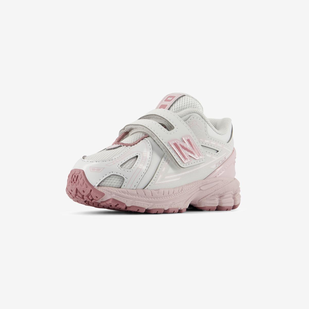 (25)Pink