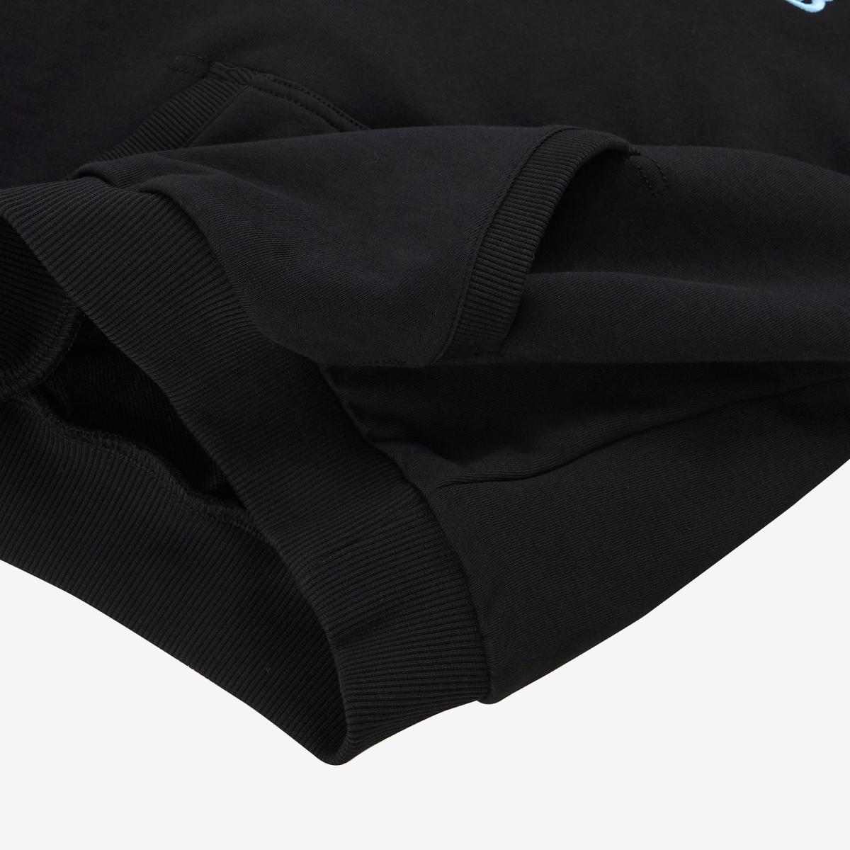 (19)Black