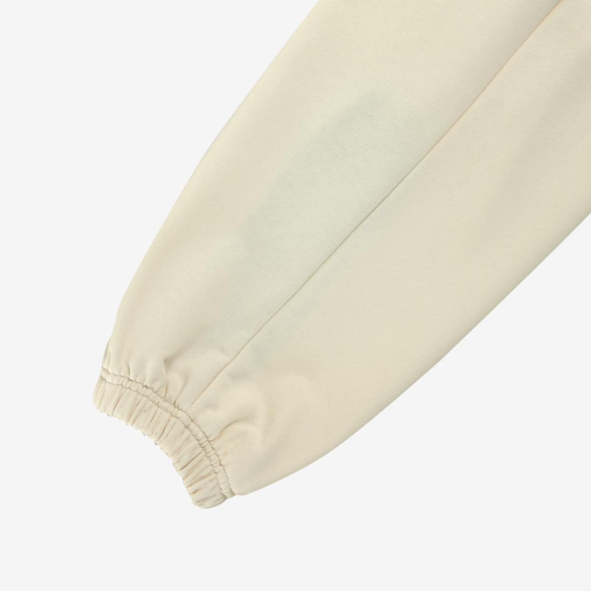 (64)Cream