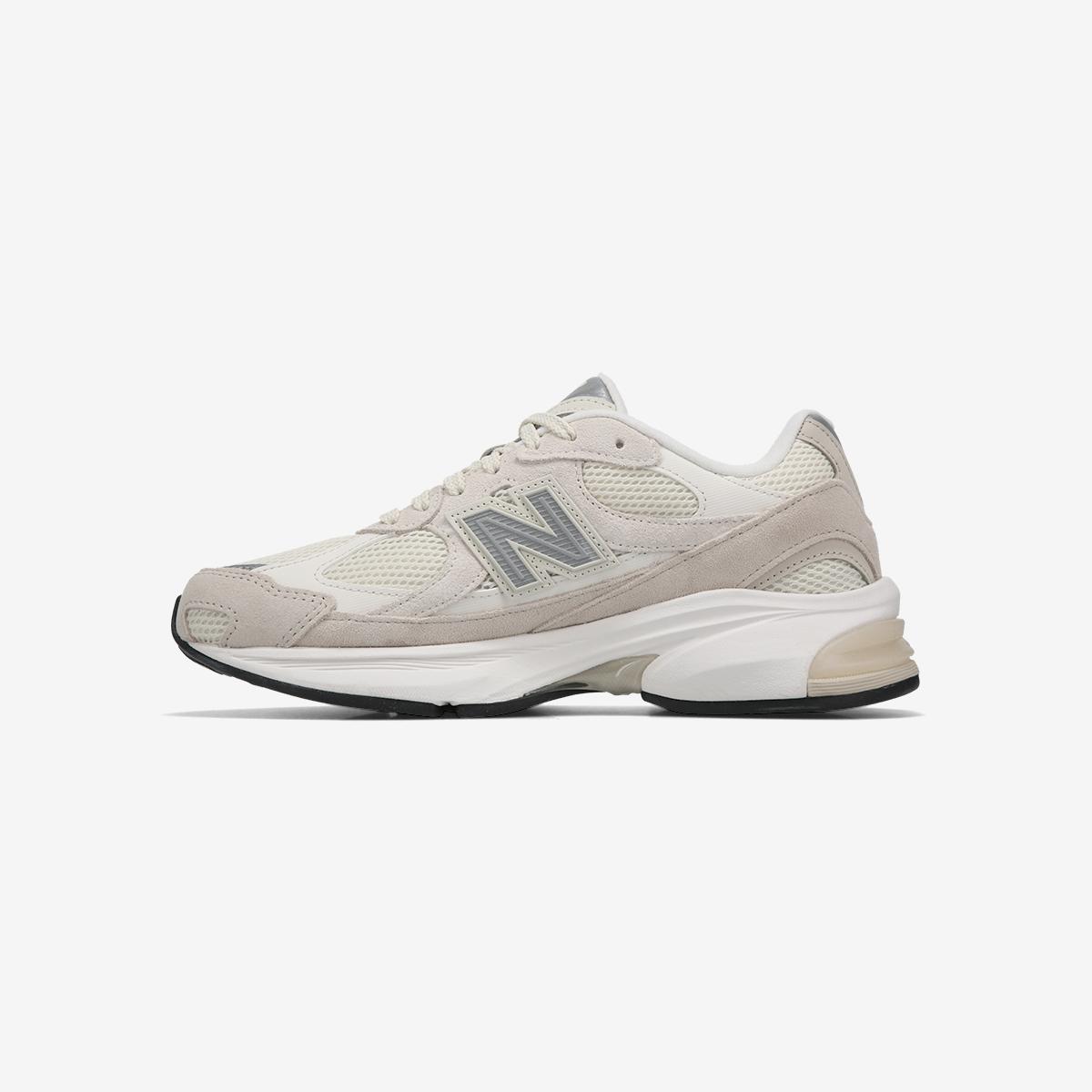 (35)Beige