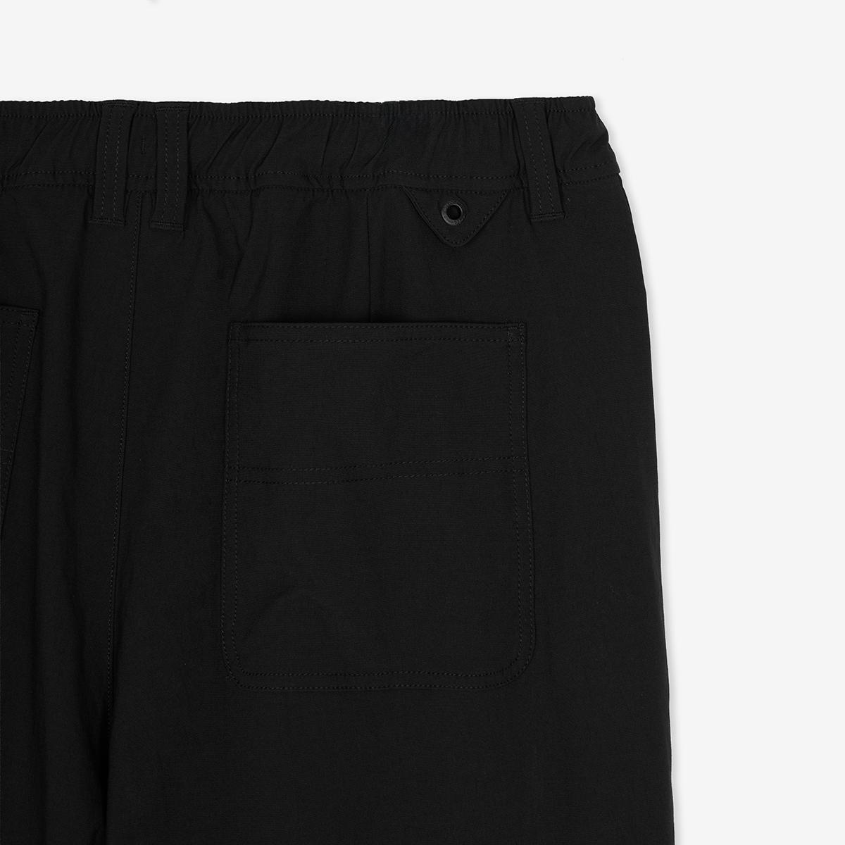 (19)Black