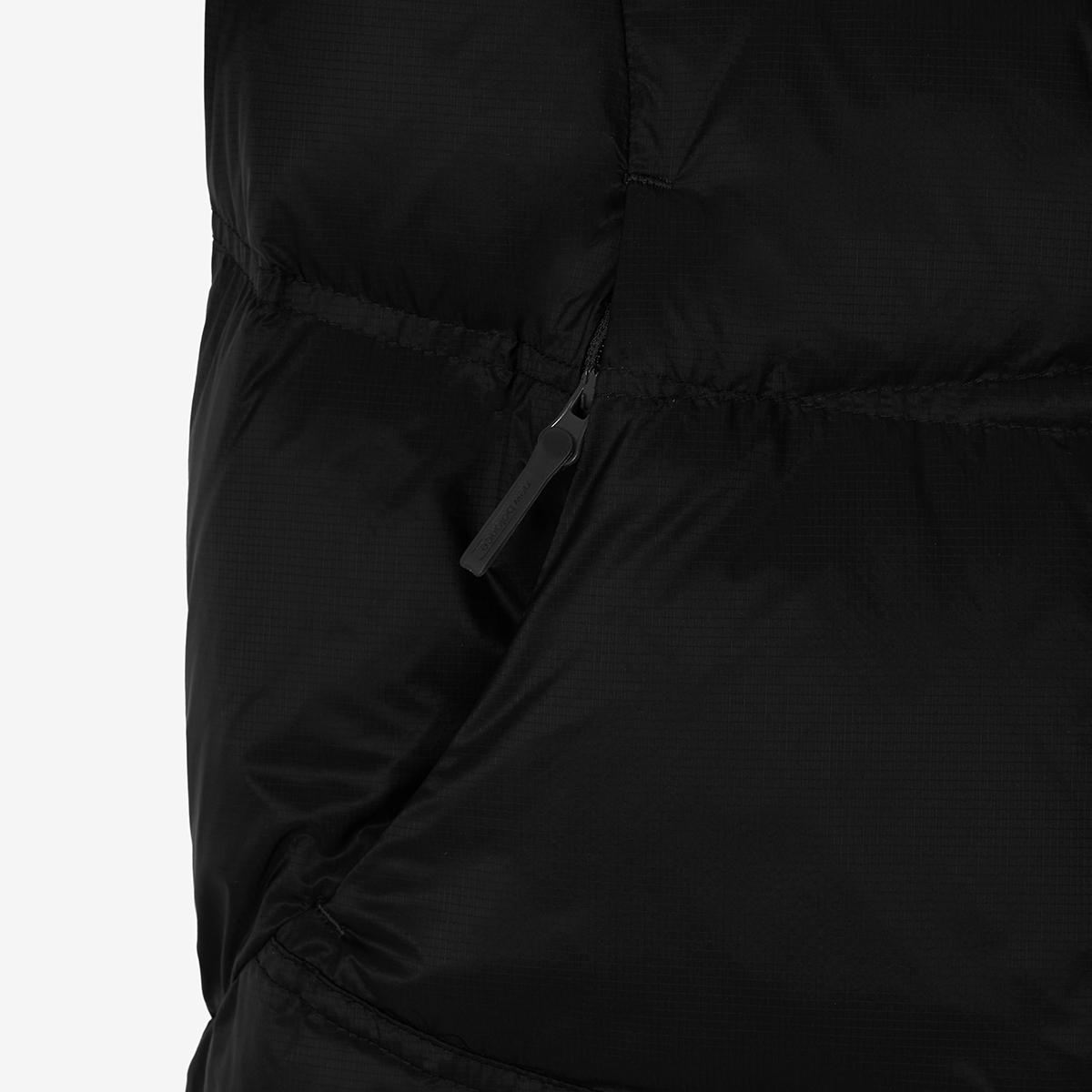 (19)Black