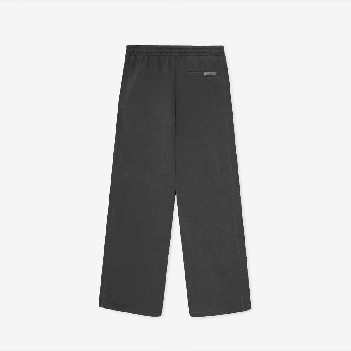 (DC)Dyeing Charcoal