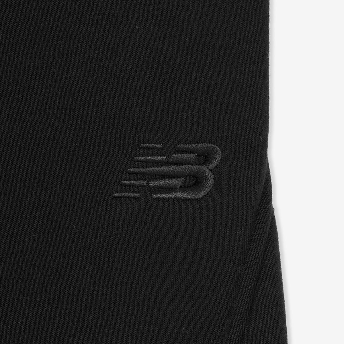(19)Black