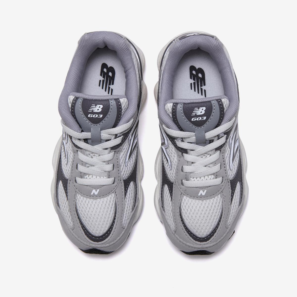 (15)Gray
