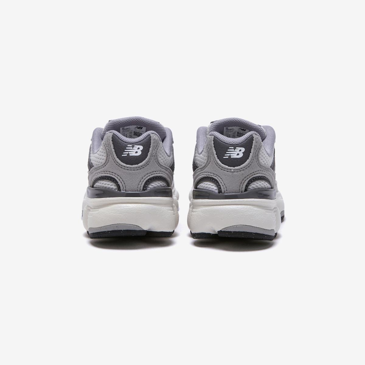 (15)Gray