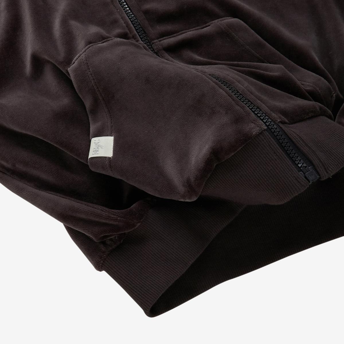 (60)Charcoal