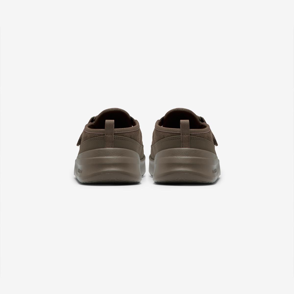 (85)Brown
